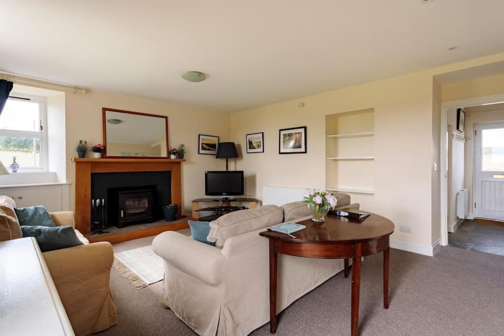 Blackhill Farm Cottage Перт Экстерьер фото